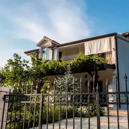 Three Bedroom With Private Pool