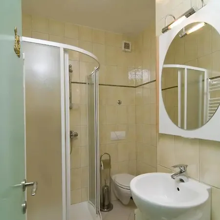 Three Bedroom With Private Pool Tugare